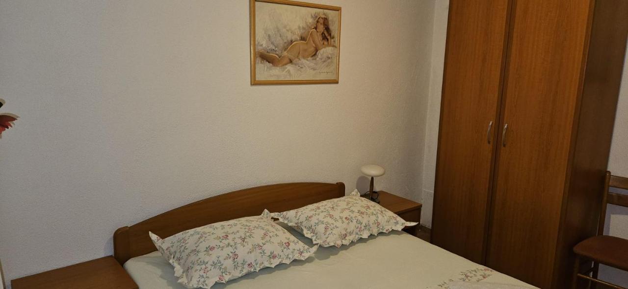 Apartmani Sonja Макарска Экстерьер фото