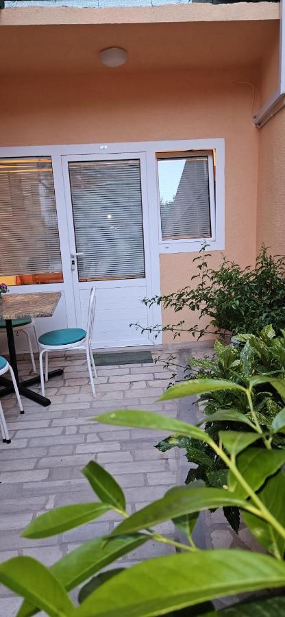 Apartmani Sonja Макарска Экстерьер фото